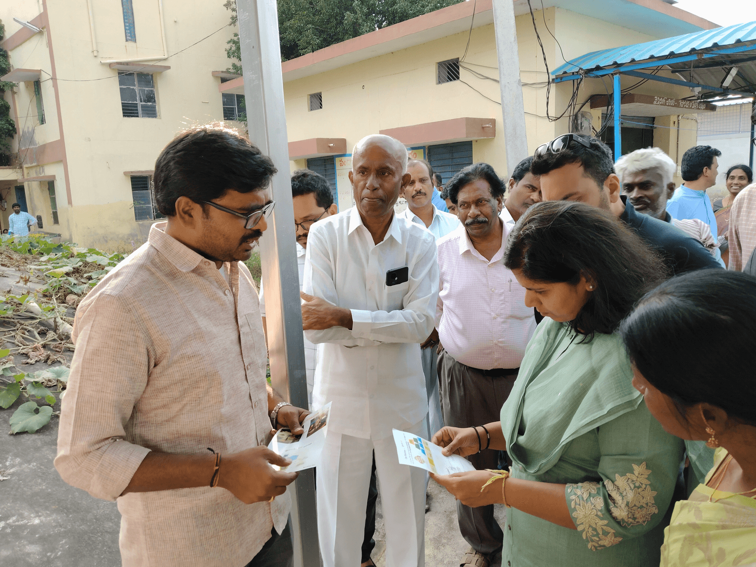 Nalgonda District Collector visiting our Pilot site at Kattangur FPCL